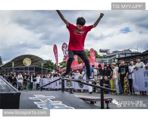 重庆滑板队在全国街舞大赛中的意识表现与团队协作分析